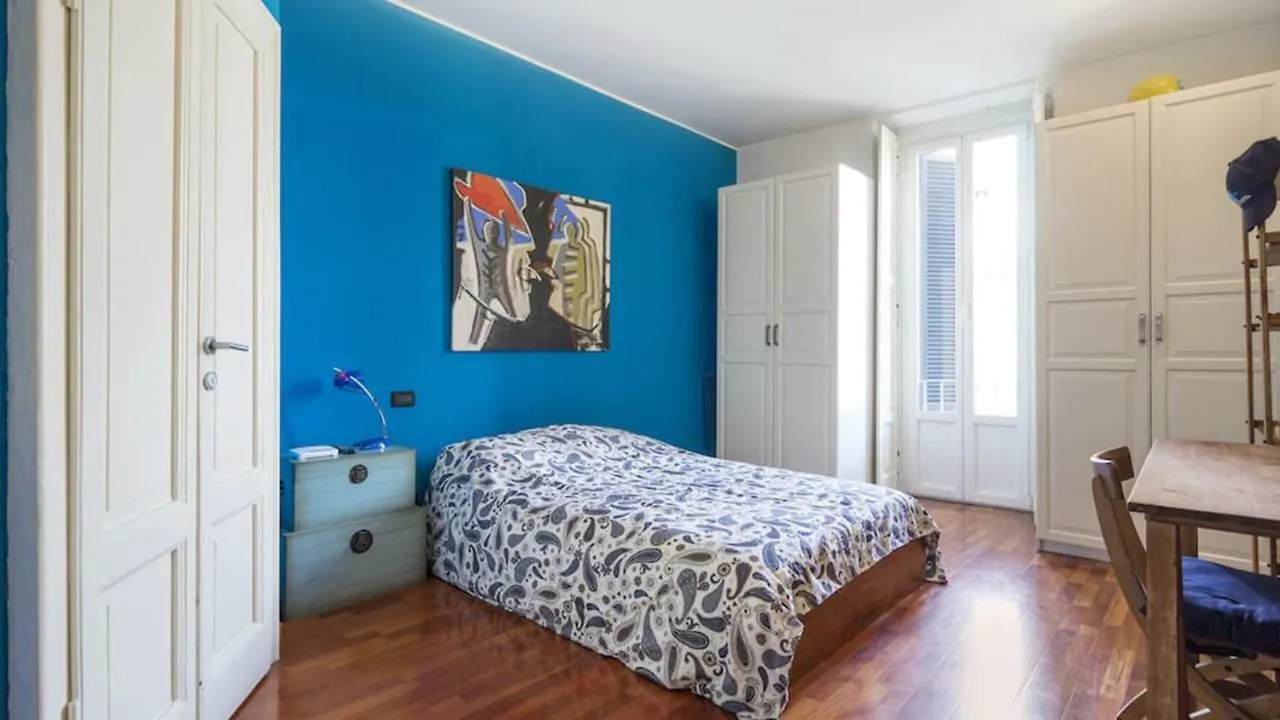Apartment Stunning apt in the design district Mailand