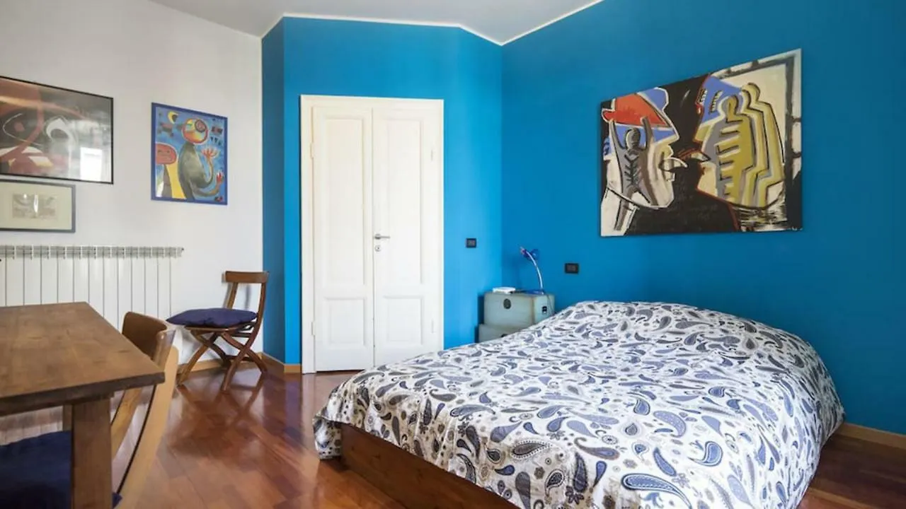 Stunning apt in the design district Mailand